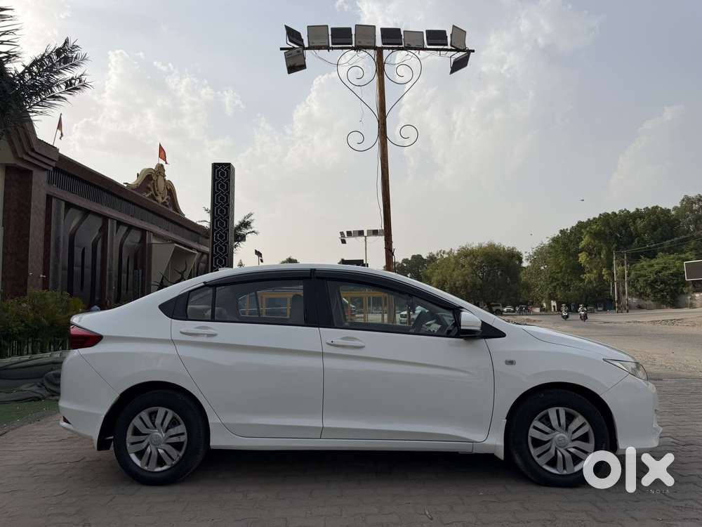 Honda City, 2014, Petrol