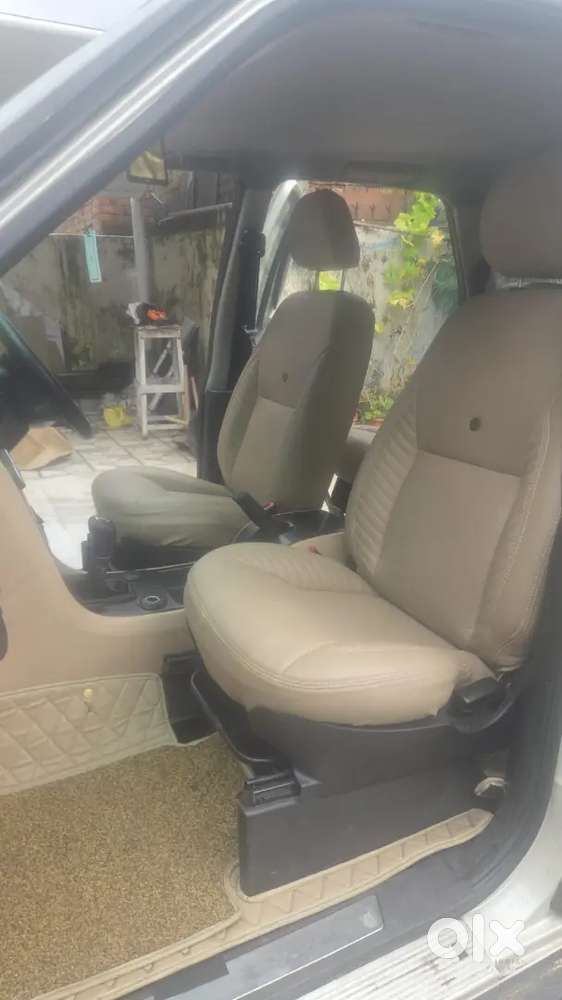 Tata Safari Storme 2013 Manual Diesel