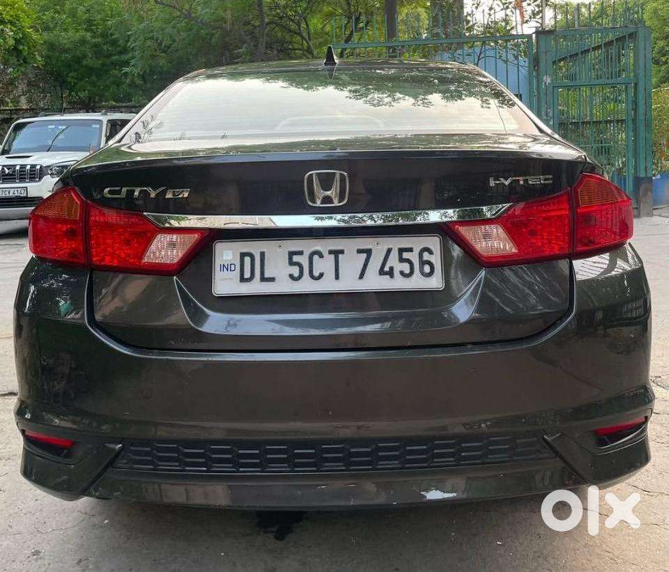 Honda City V Mt Exclusive, 2022, Petrol