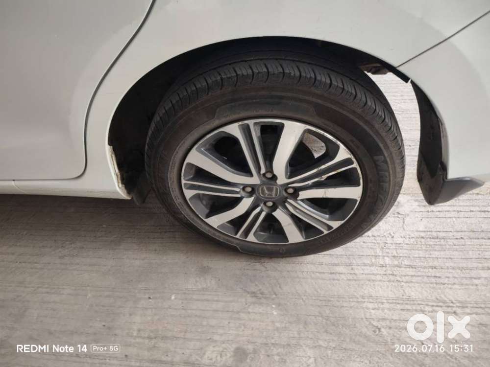 Honda Amaze Vx 1.2 Petrol Cvt, 2022, Petrol