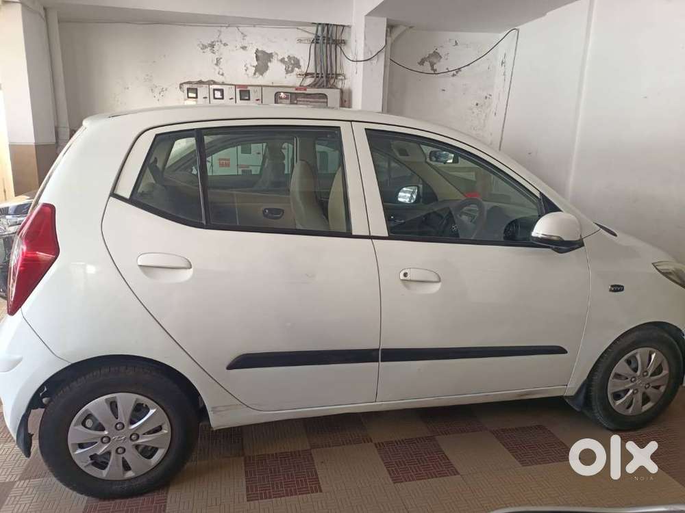 Well Maintained Hyundai I10 Magna - Good Condition