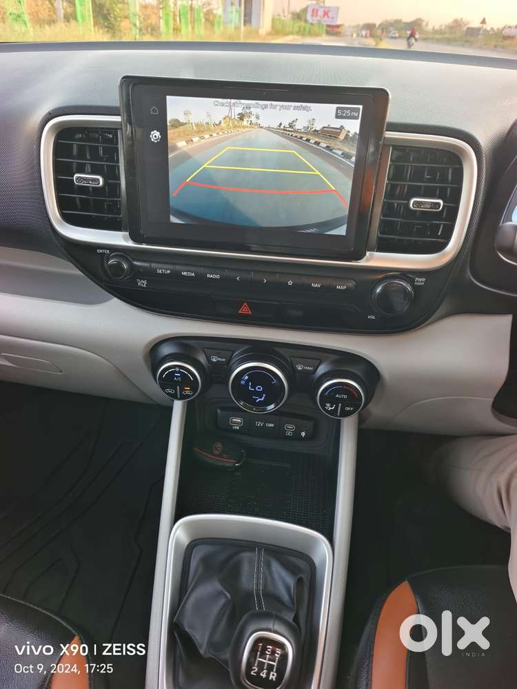 Hyundai Venue Sx, 2023, Petrol