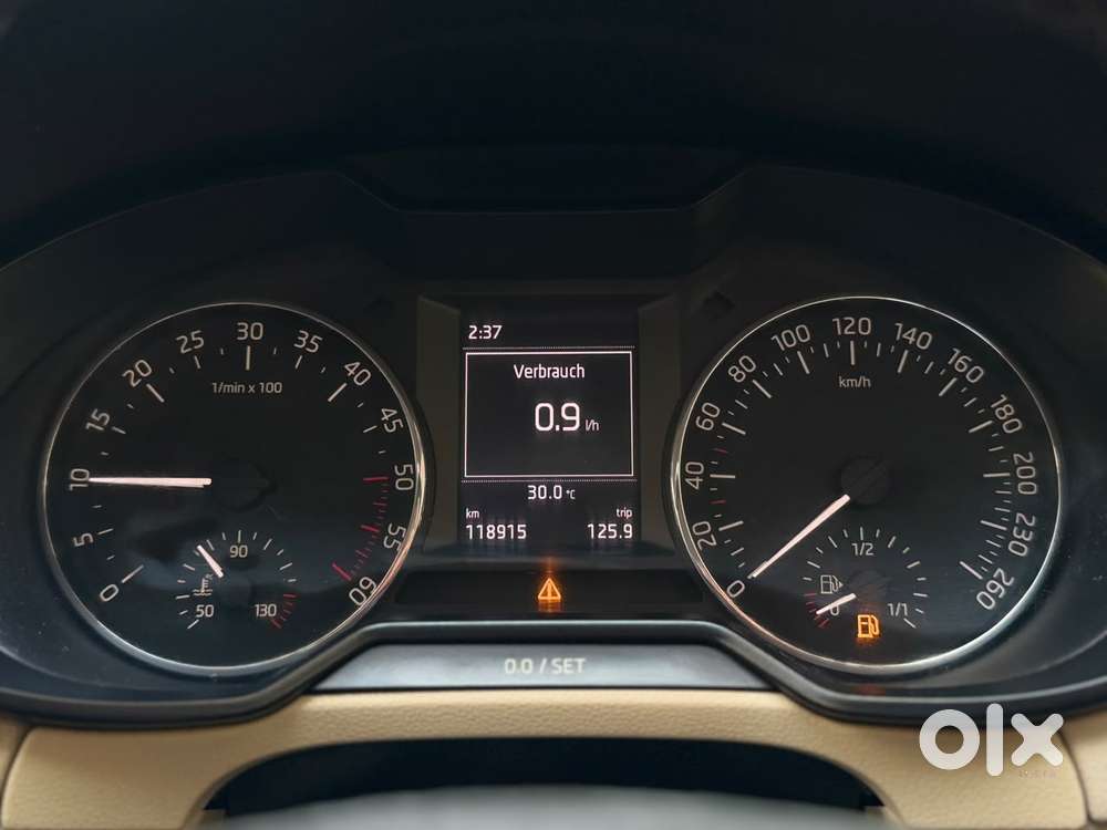 Skoda Octavia 2.0 Tdi Mt Ambition, 2014, Diesel