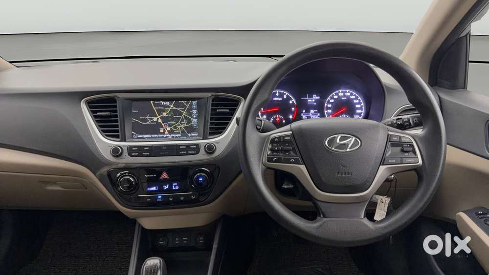 Hyundai Verna 1.6 Vtvt Sx, 2018, Petrol