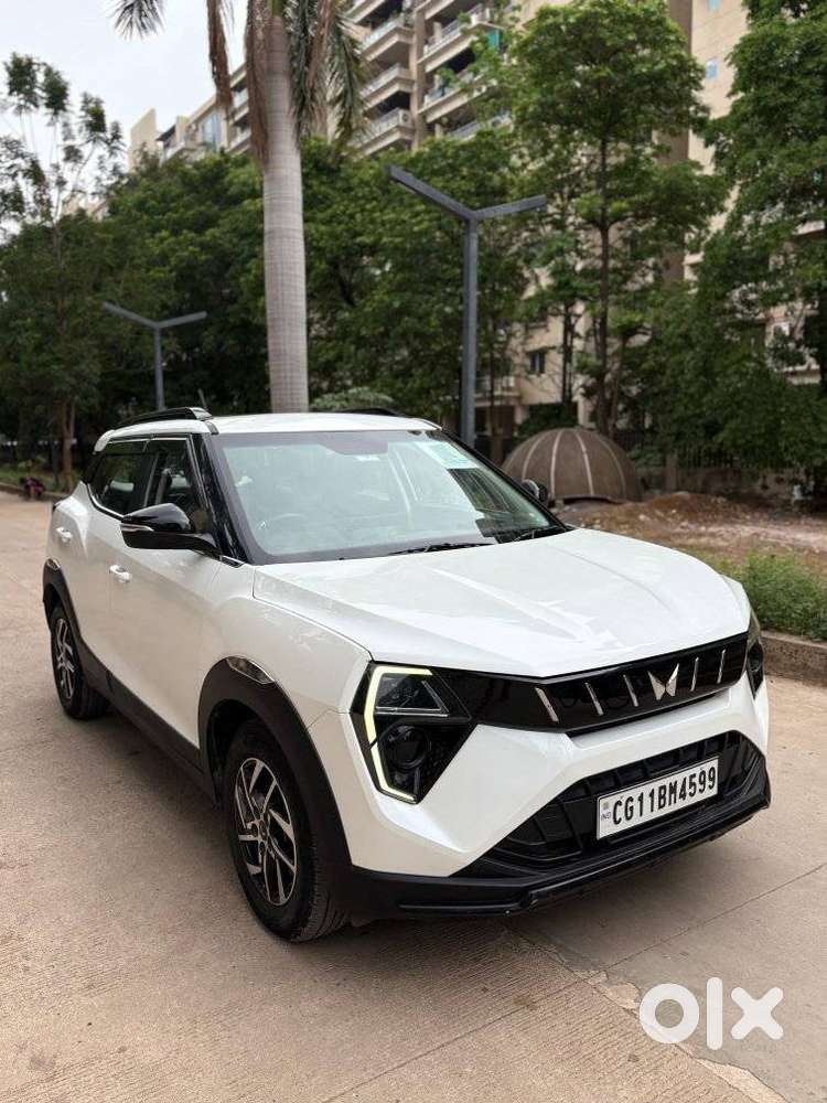 Mahindra Xuv 3xo Ax5 Ds Mt, 2024, Diesel