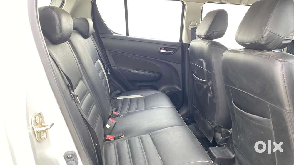 Maruti Suzuki Swift Vxi, 2015, Petrol