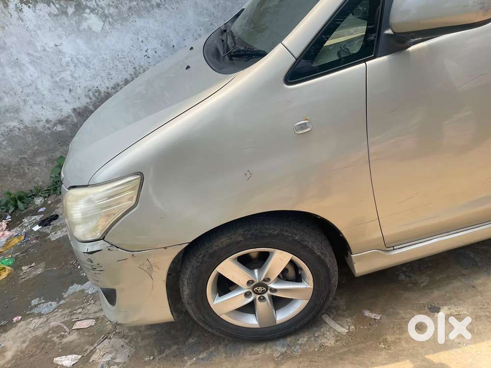 Toyota Innova Diesel 2013