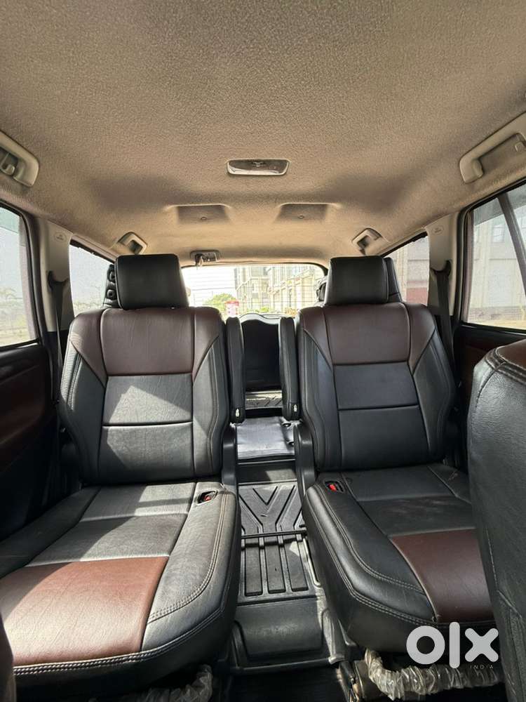 Toyota Innova Crysta 2016