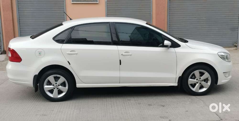 Skoda Rapid 1.6 Mpi Ambition, 2016, Diesel