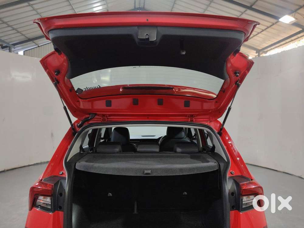 Skoda Kushaq Style 1.0l Tsi At, 2022, Petrol