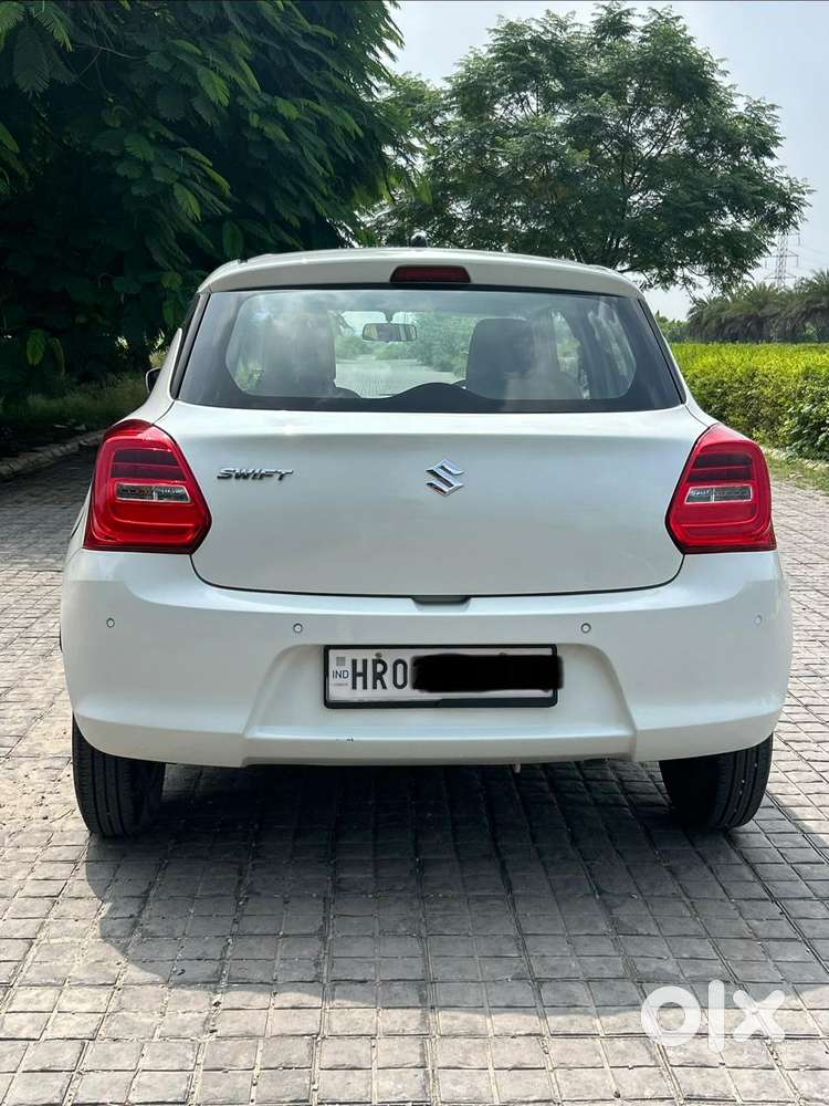 Maruti Suzuki New-gen Swift Vxi, 2023, Petrol