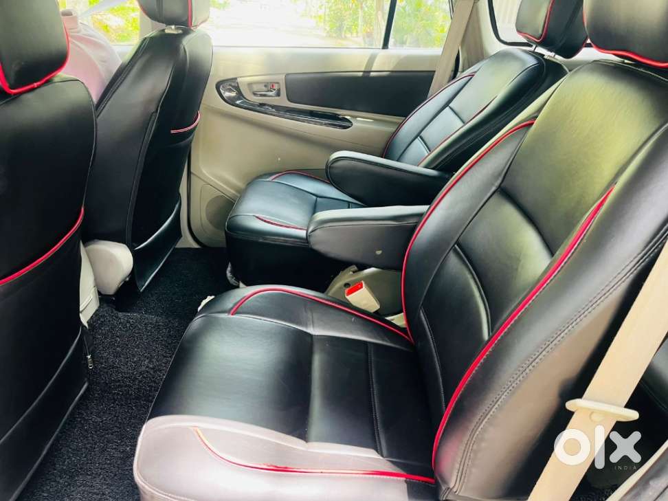Toyota Innova 2.5 Zx 7 Str Bs-iv, 2014, Diesel
