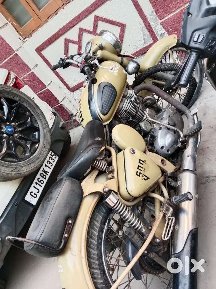 Good Condition Single Hand Use..  3 Item Selling Bullet,car,activa