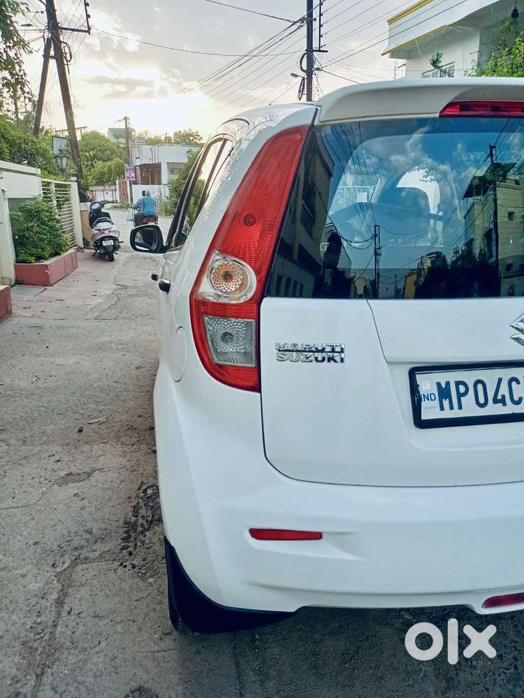 Maruti Suzuki Ritz Vxi, 2013, Petrol