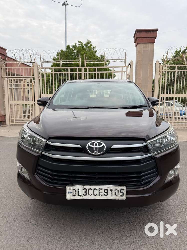 Toyota Innova Crysta 2.4 G Mt, 2016, Diesel
