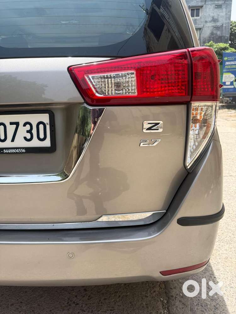 Toyota Innova Crysta [2020-ongoing] 2.7 Zx At 7 Str, 2016, Petrol