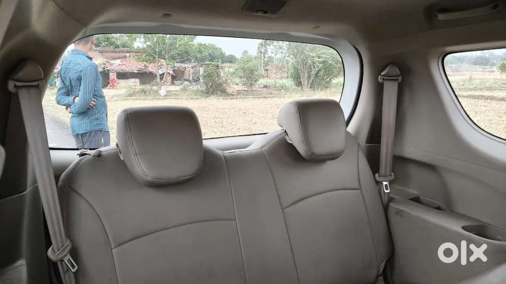 Maruti Suzuki Ertiga Vdi 2012