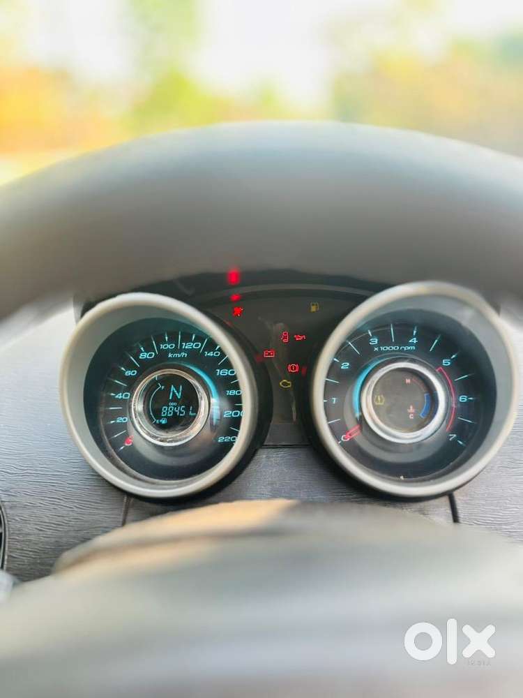 Mahindra Xuv500 2016 Diesel Well Maintained