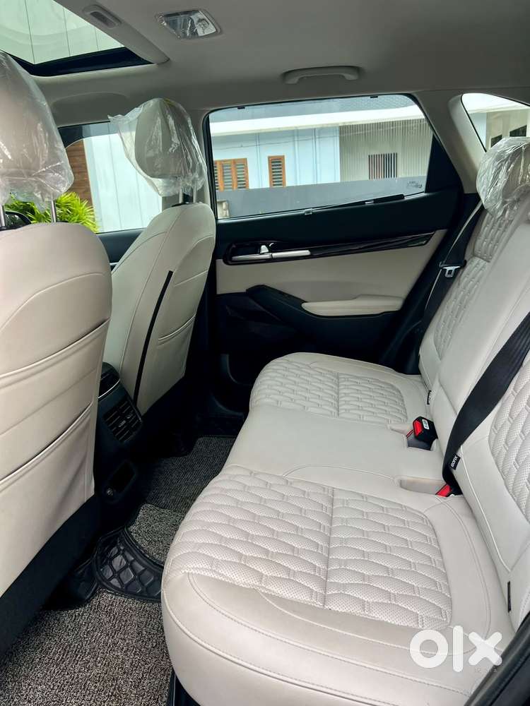 Kia Seltos 1.5 Htx+ Petrol At, 2022, Petrol