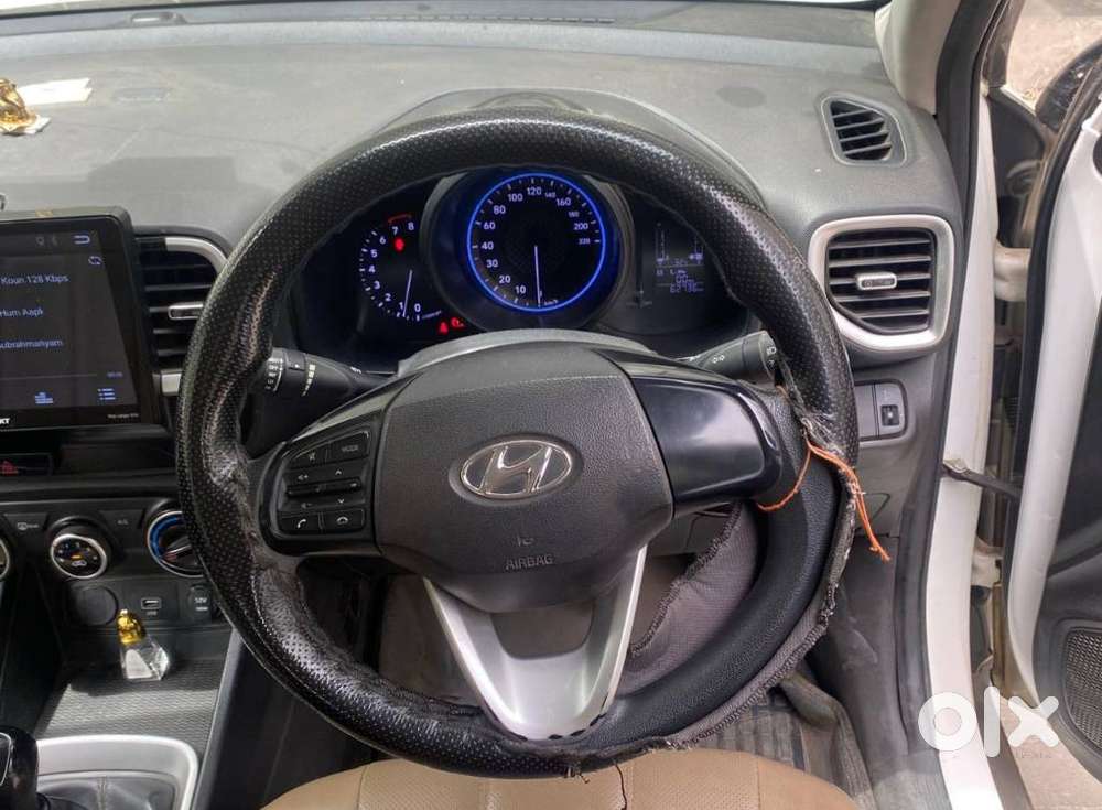 Hyundai Venue S 1.2 Petrol, 2022, Petrol