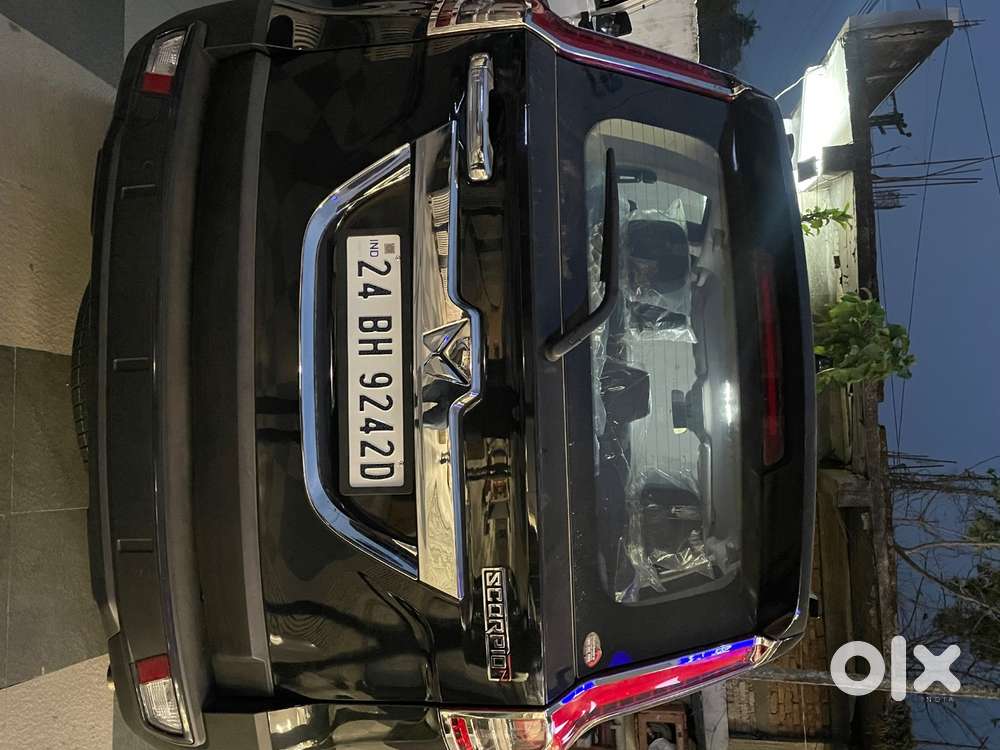 Mahindra Scorpio-n 2024 Petrol Variant Z4