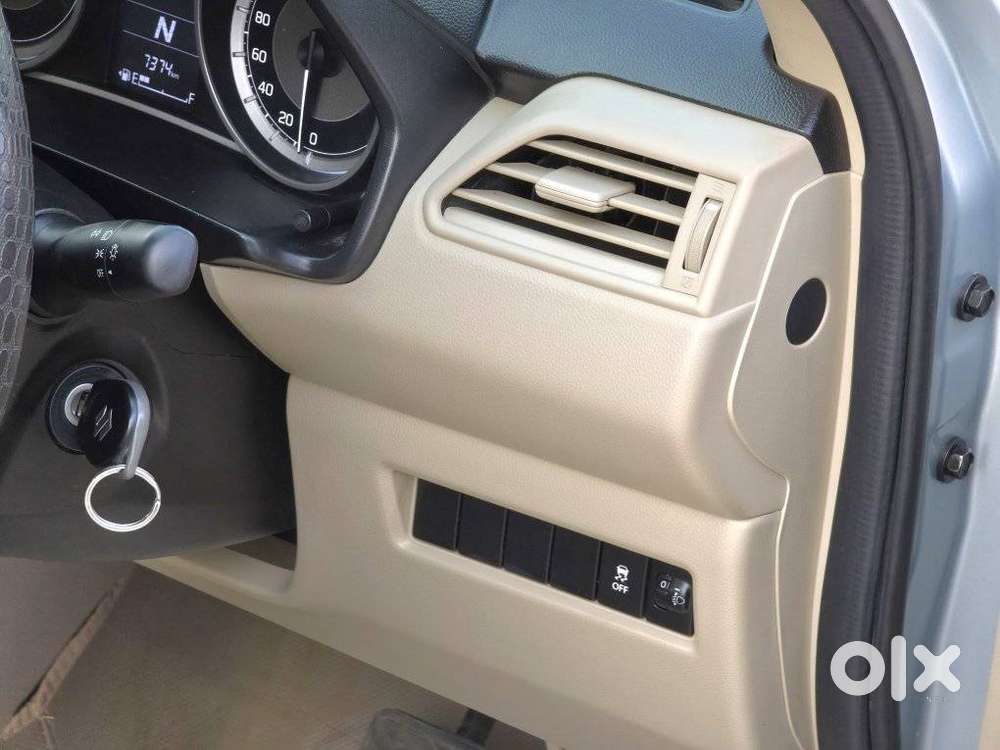 Maruti Suzuki Dzire Vxi Ags, 2024, Petrol