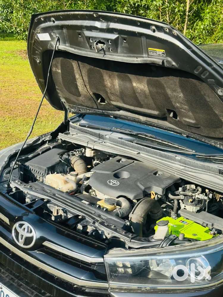 Toyota Innova Crysta 2.8 Z Automatic 2018 – Well Maintained