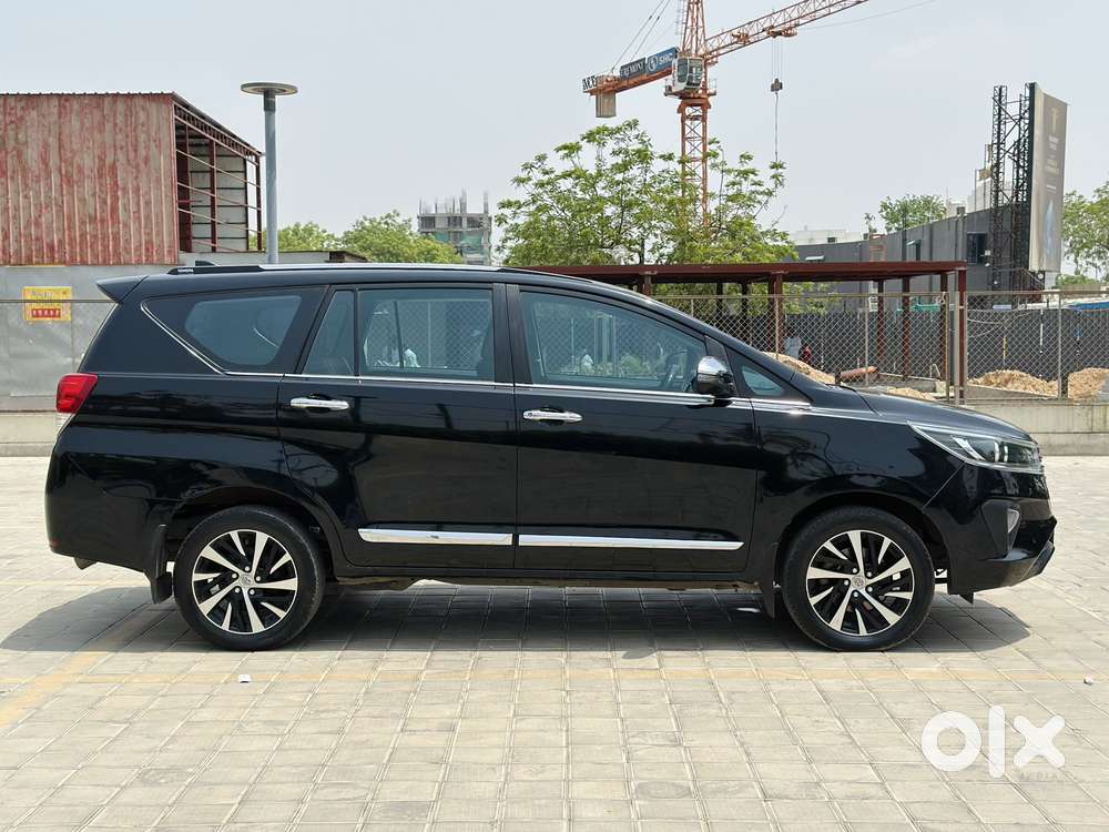 Toyota Innova Crysta [2020-ongoing] 2.4 Zx At 7 Str, 2022, Diesel