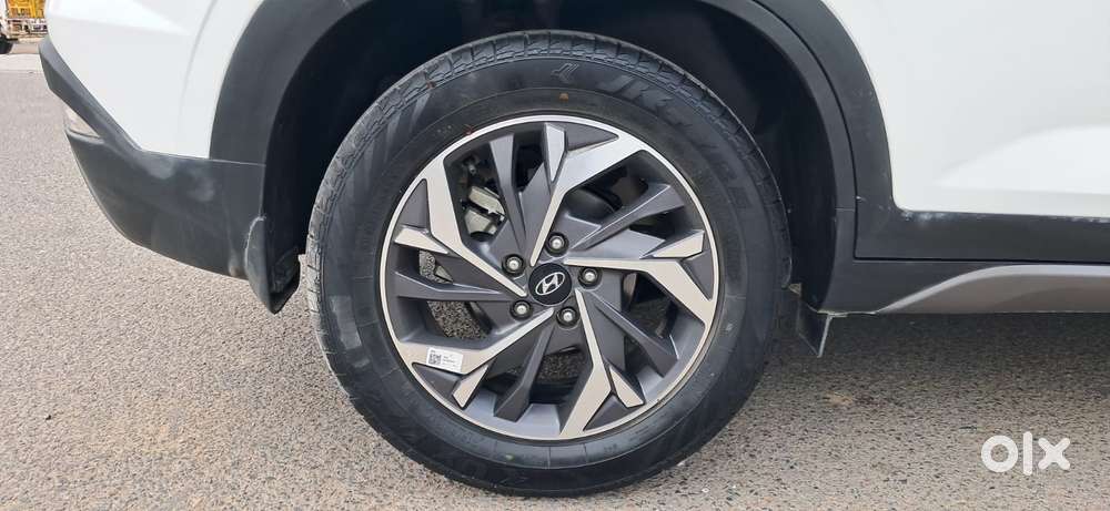 Hyundai Creta 1.5 Sx (o) Ivt Petrol, 2023, Petrol