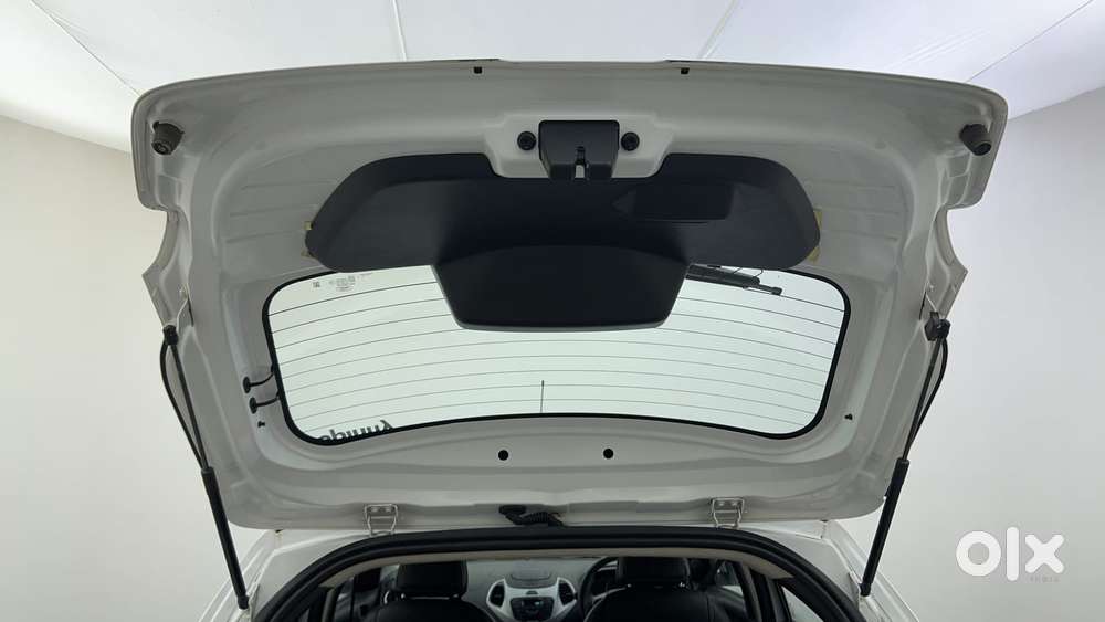 Ford Figo 2012-2015 Petrol Titanium, 2016, Petrol