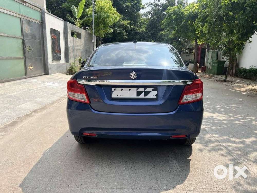 Maruti Suzuki Dzire 1.2 Vxi Amt, 2022, Petrol