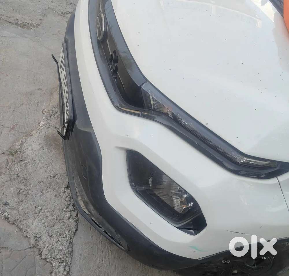 Tata Punch Base Model -central Locking + Speaker Base Tube Display