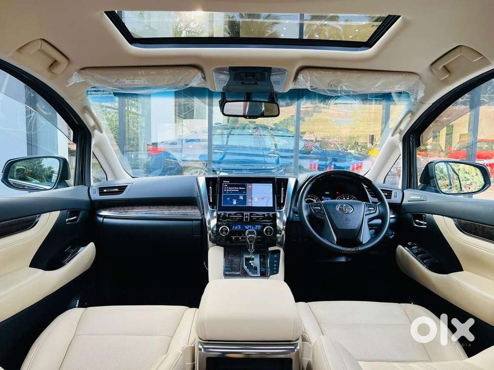 Toyota Vellfire Vip – Executive Lounge, 2021, Petrol