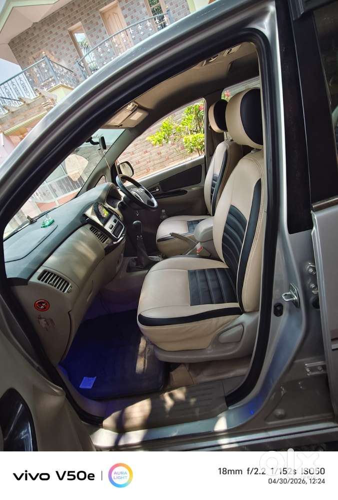 Toyota Innova 2.5 Z Diesel 7 Seater, 2014, Diesel