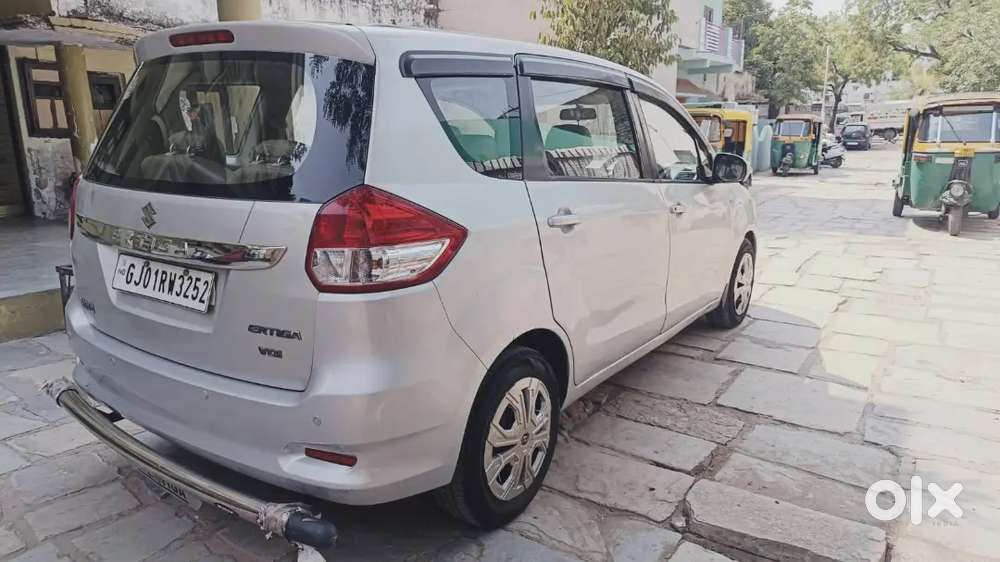 Maruti Suzuki Ertiga 2017 Diesel 110000 Km Driven