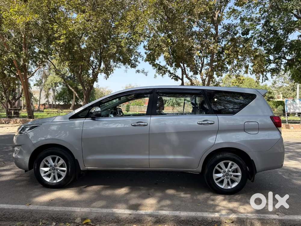 Toyota Innova Crysta 2018