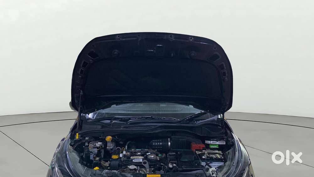 Tata Altroz 1.2 Xza Plus Dark Edition Dct, 2022, Petrol