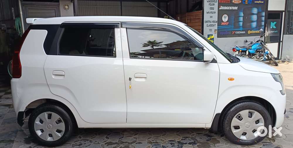 Maruti Suzuki Wagon R 1.0 Vxi Amt, 2025, Petrol