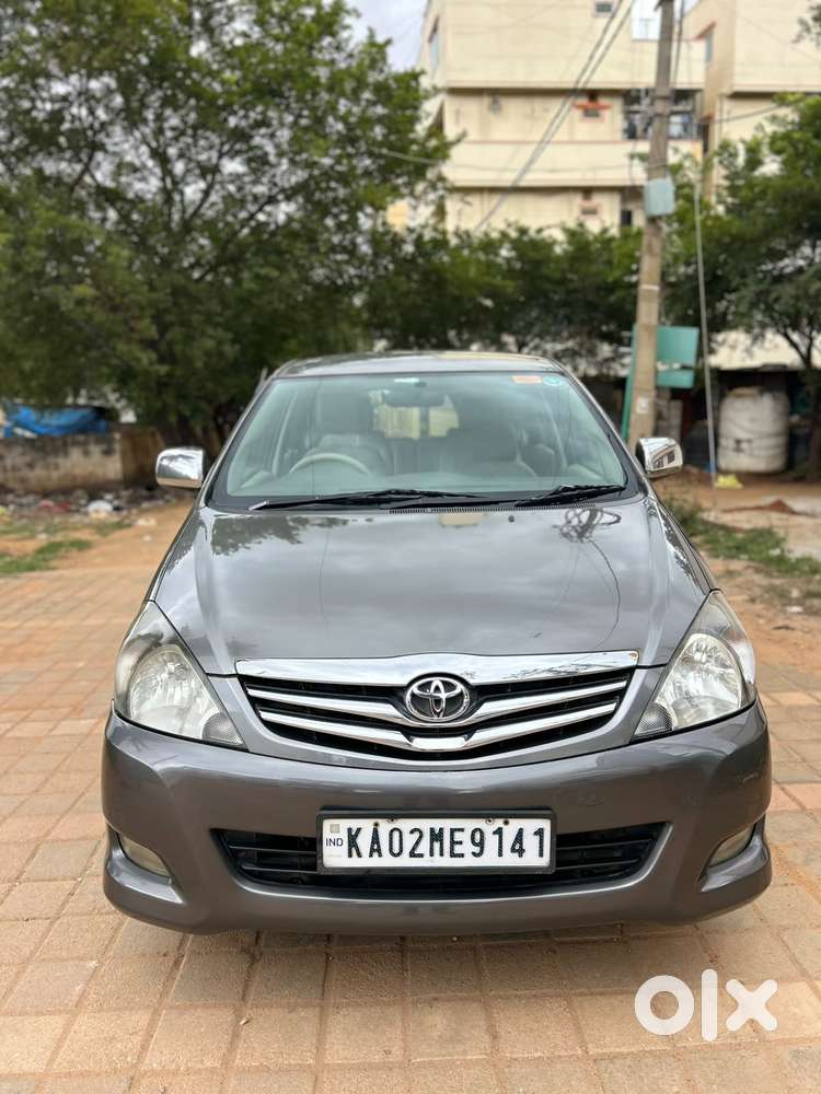 Toyota Innova 2.5 Vx 7 Str Bs-iii, 2010, Diesel