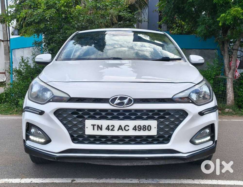 Hyundai I20 Petrol Spotz, 2018, Petrol