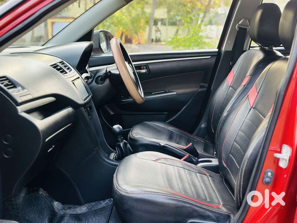 Maruti Suzuki Swift Vxi Abs Bsiv, 2014, Petrol