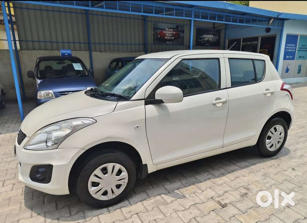Maruti Suzuki Swift Lxi, 2015, Petrol