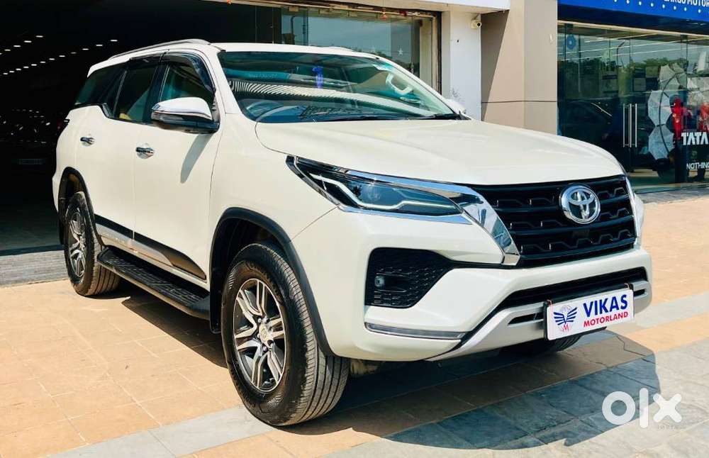 Toyota Fortuner 4x2 At 2.8 Diesel, 2021, Diesel