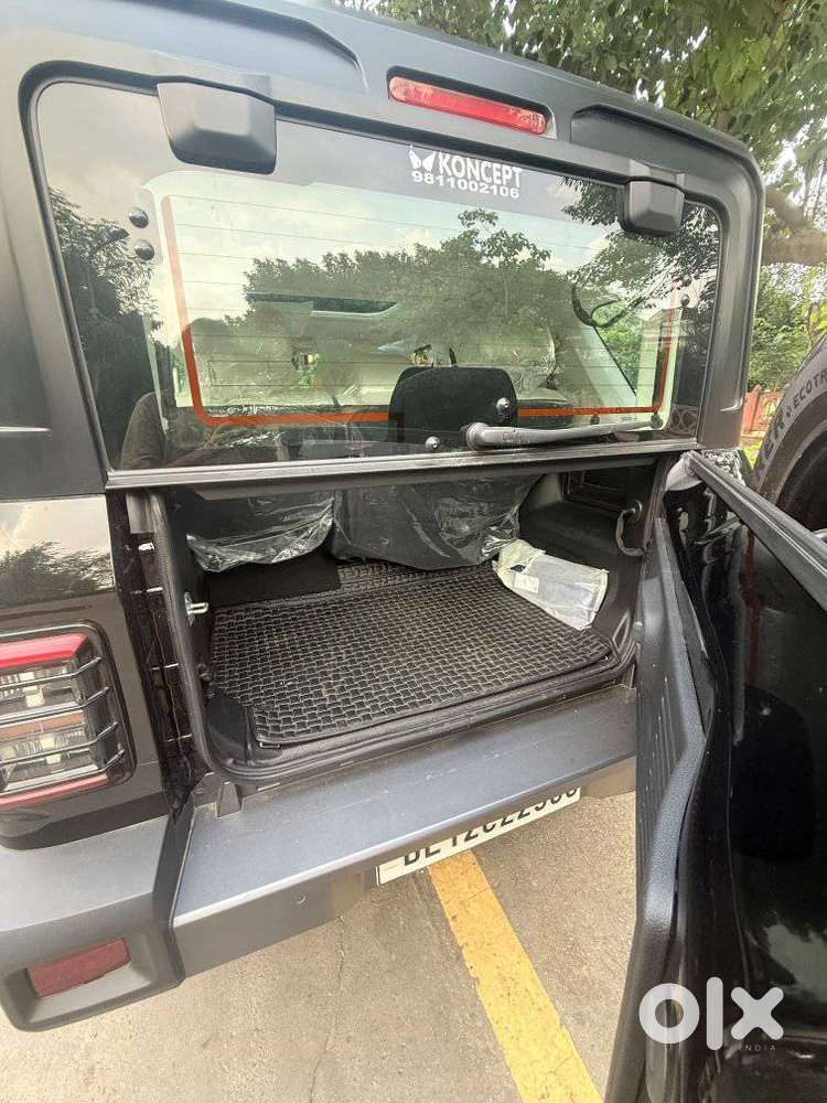 Mahindra Thar Roxx Mx5 Petrol At 2wd, 2025, Petrol