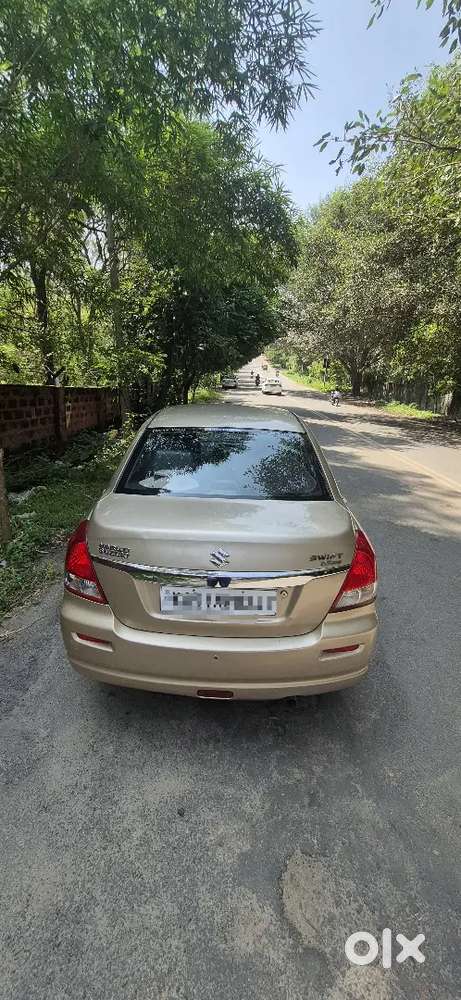 Maruti Suzuki Dzire 1.2 Vxi 2011
