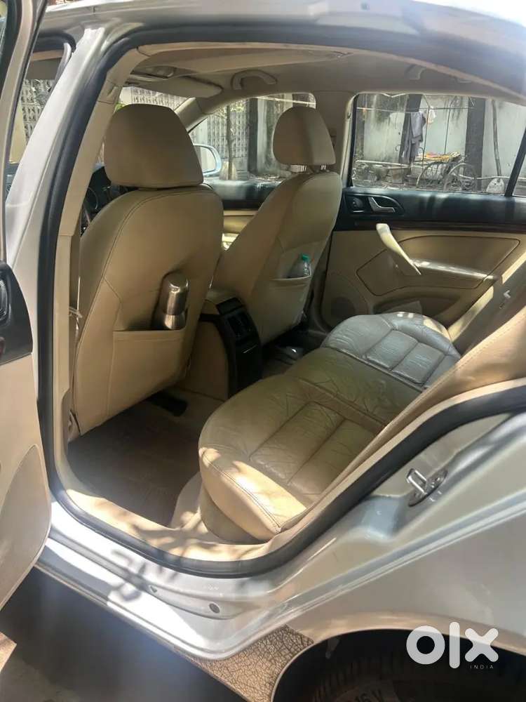 Skoda Laura