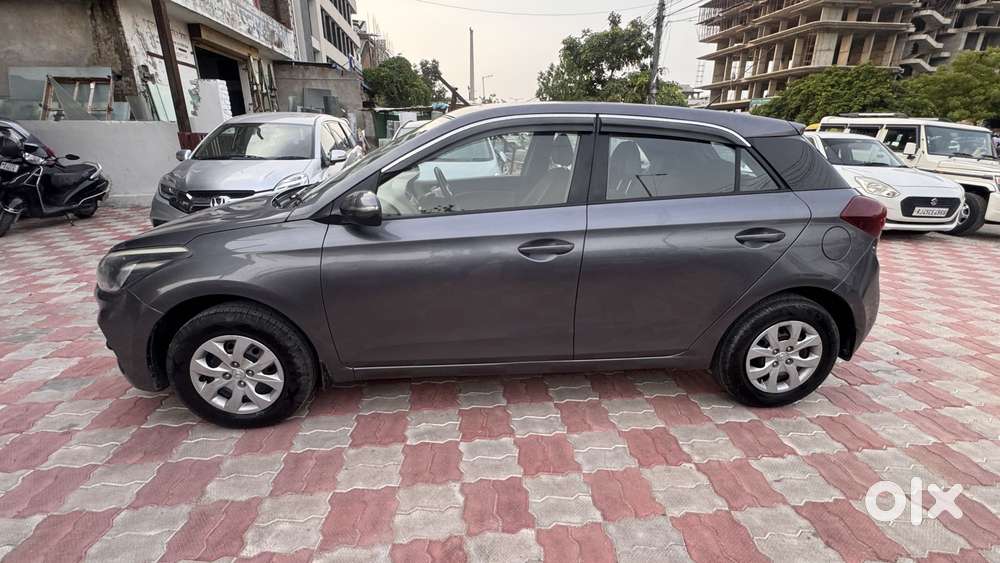 Hyundai I20 Sportz 1.2, 2018, Cng & Hybrids