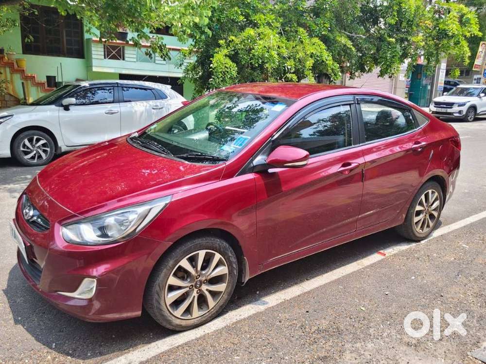 Hyundai Verna Fluidic 1.6 Vtvt Sx, 2015, Petrol