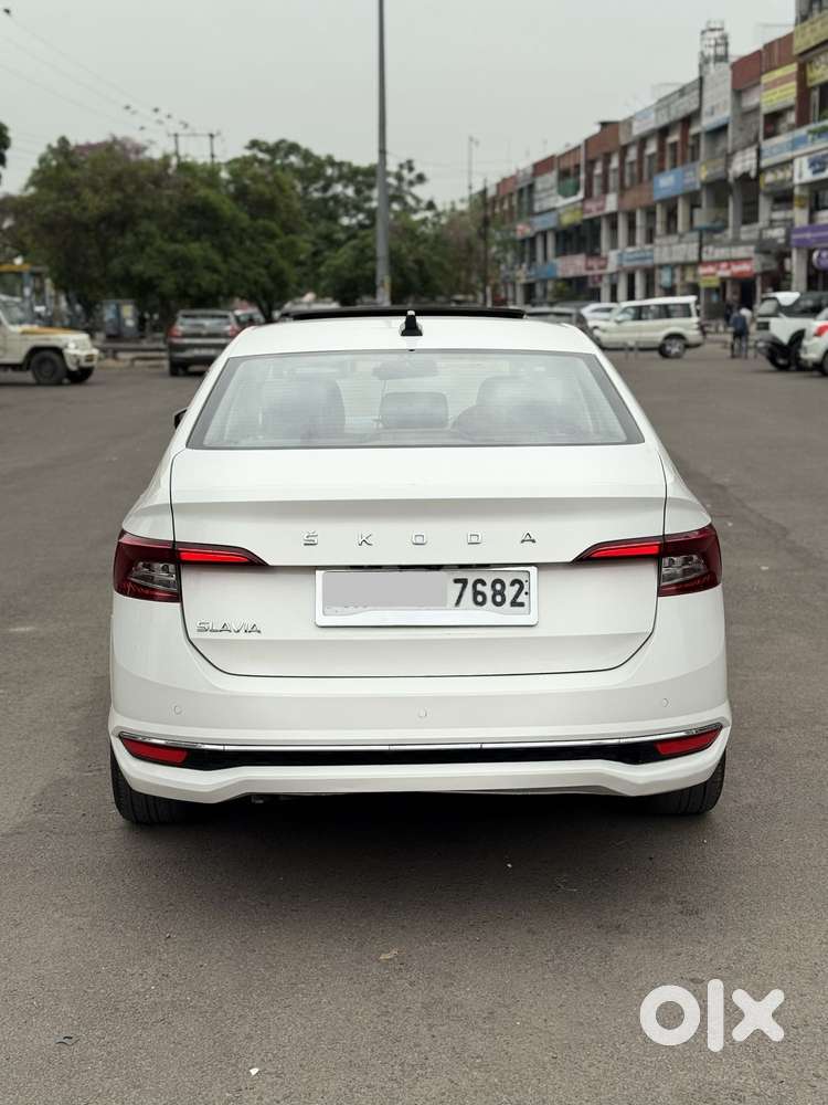 Skoda Slavia 1.5 Tsi Style At, 2022, Petrol