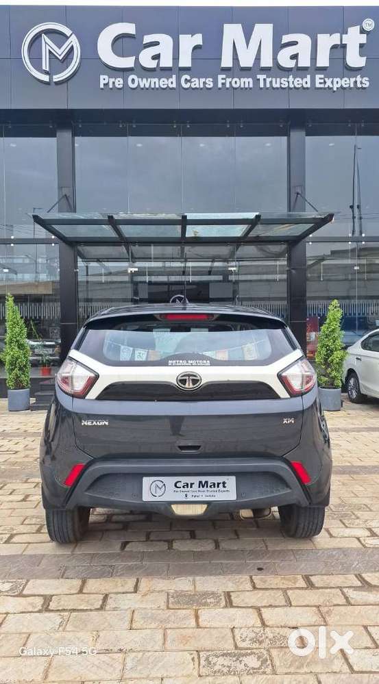 Tata Nexon, 2019, Petrol